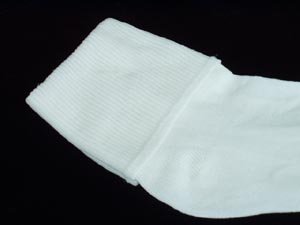 2112-W.  Sheer Nylon White Socks